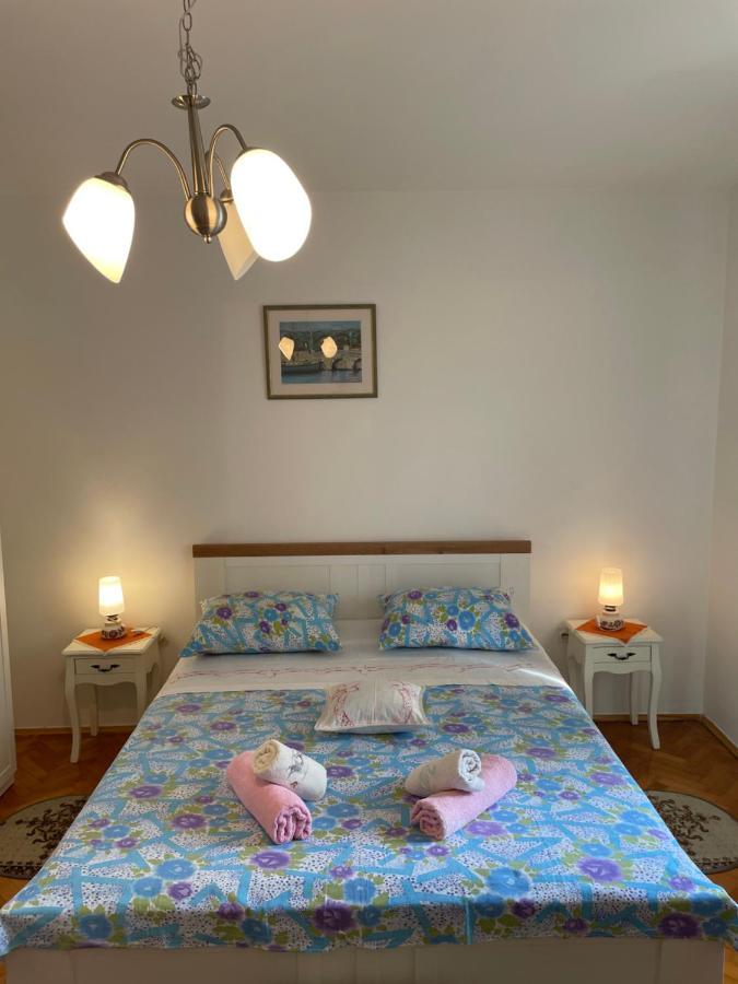 Soul Apartment In Center Split Eksteriør bilde